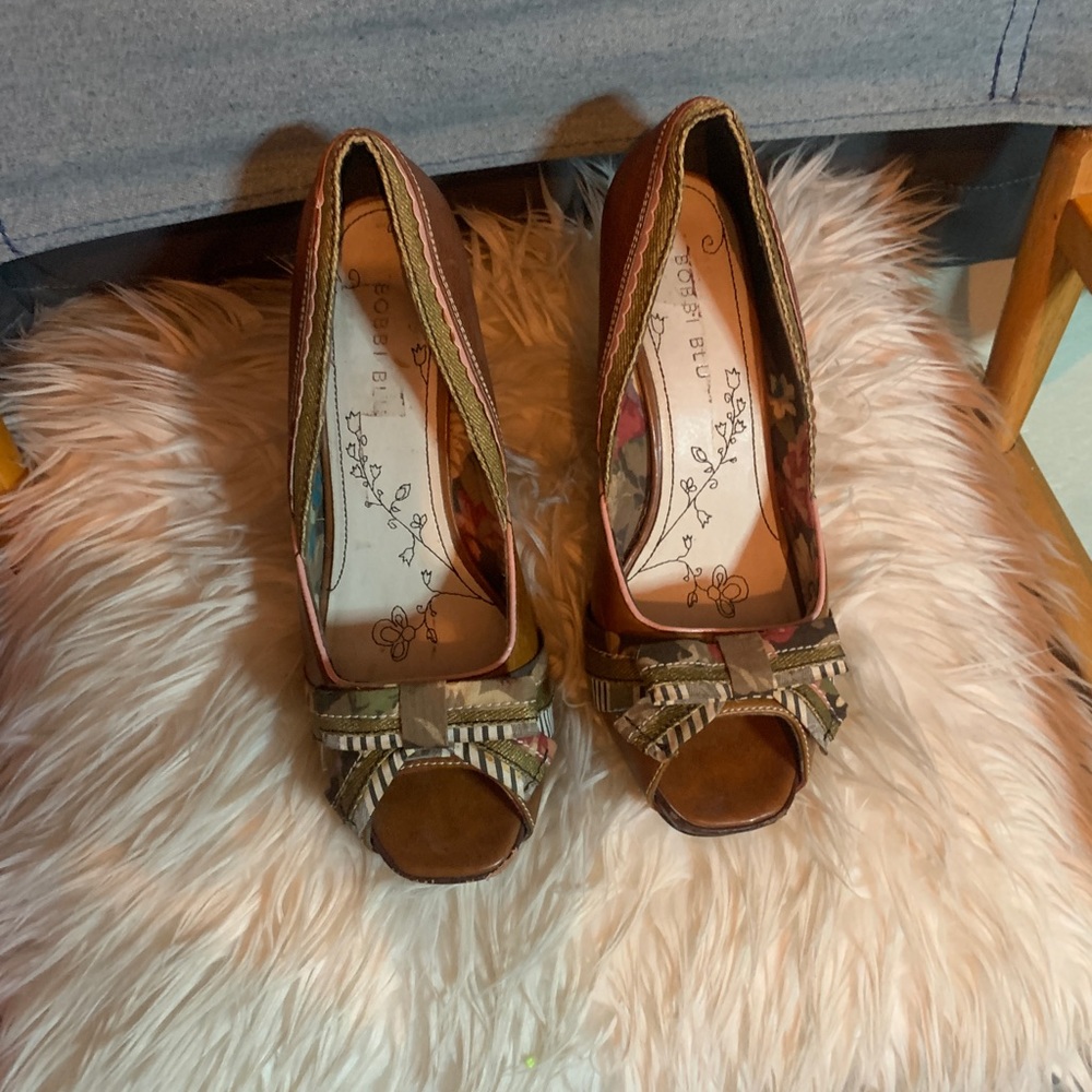 Bobbi Blu heels. Size 9.5